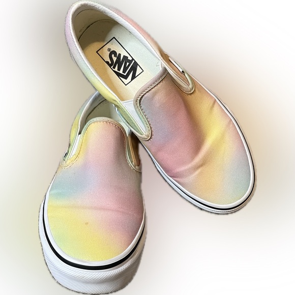 Vans Classic Slip-On Aura Shift Sneaker size 6.5 - Picture 2 of 12